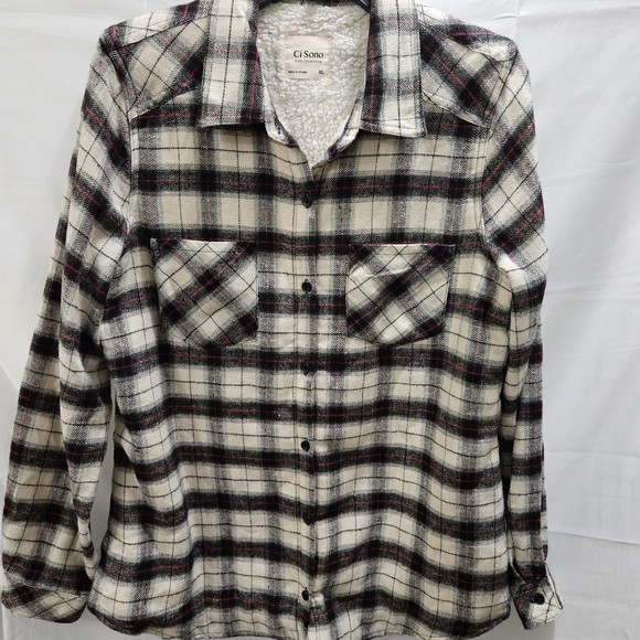 Ci Sono Tops - Plaid Button-Up Shirt